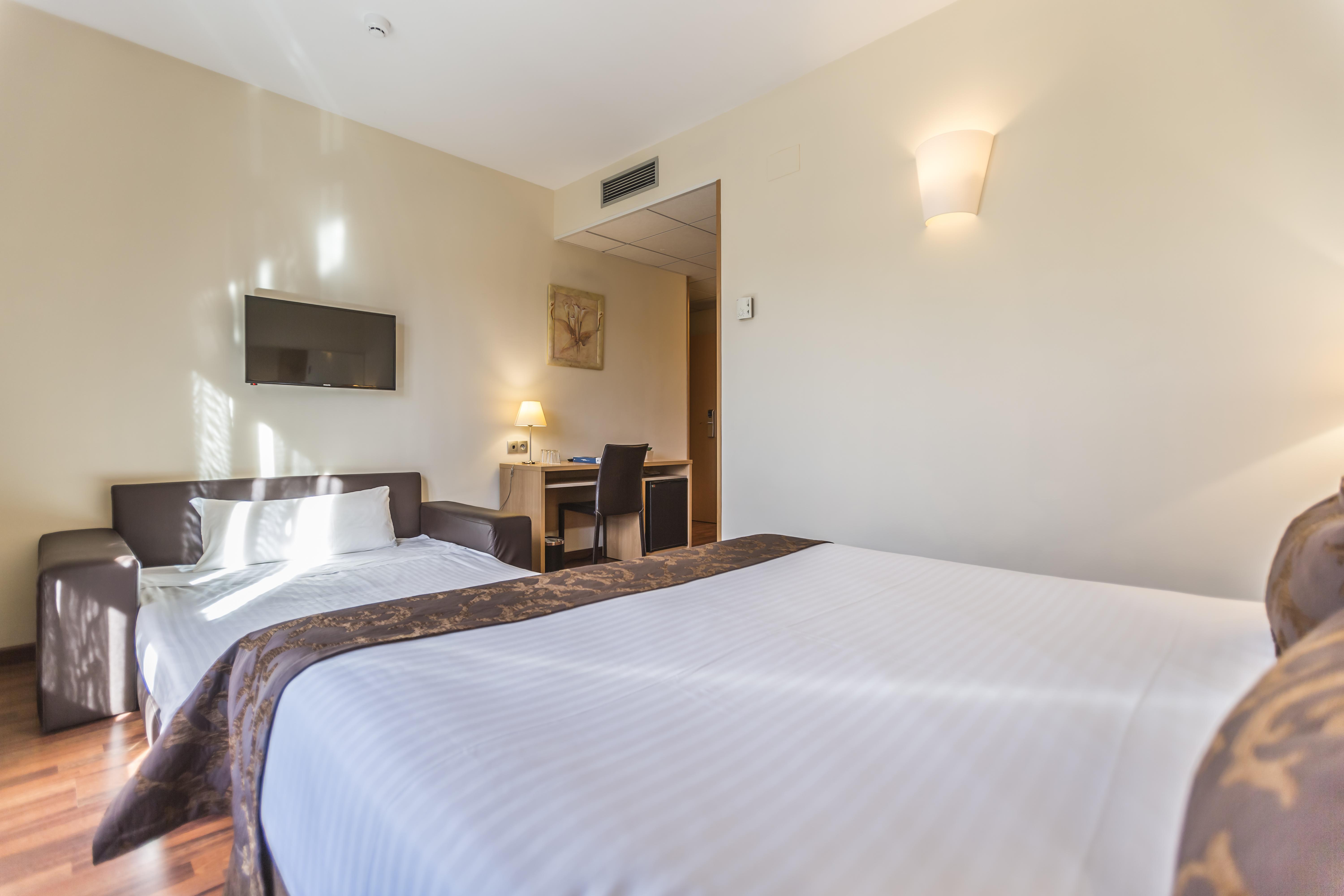 Hotell Desitges 4*
