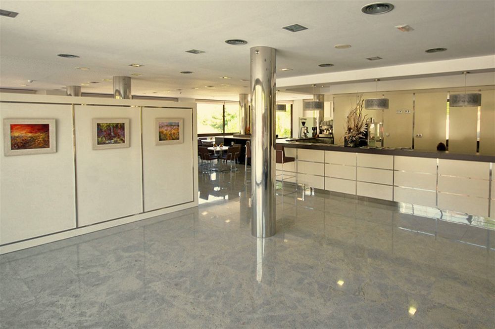 Hotell Desitges 4*